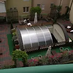 Palast Wellness * ヘーヴィーズ