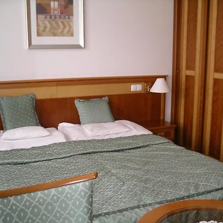 Palast Wellness Apartman