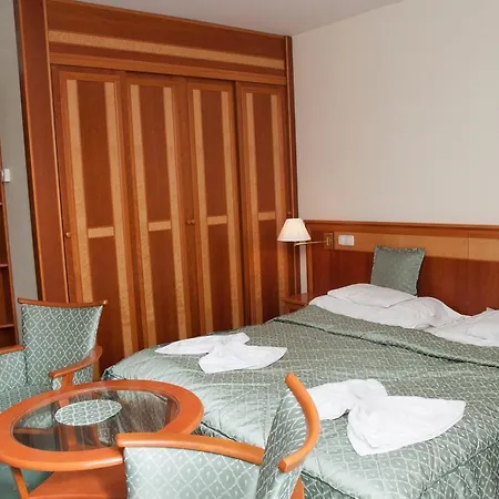 Apartamento Palast Wellness *