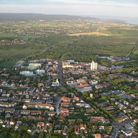 Palast Wellness Apartamento