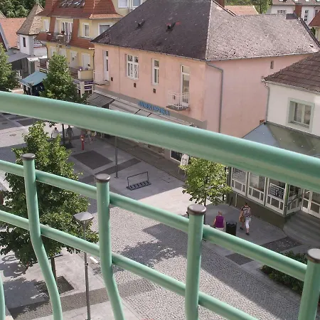 Apartamento Palast Wellness *