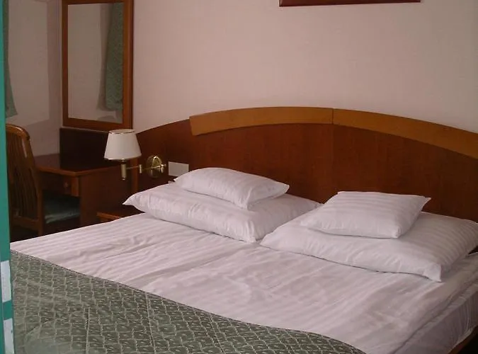 아파트 Palast Wellness *