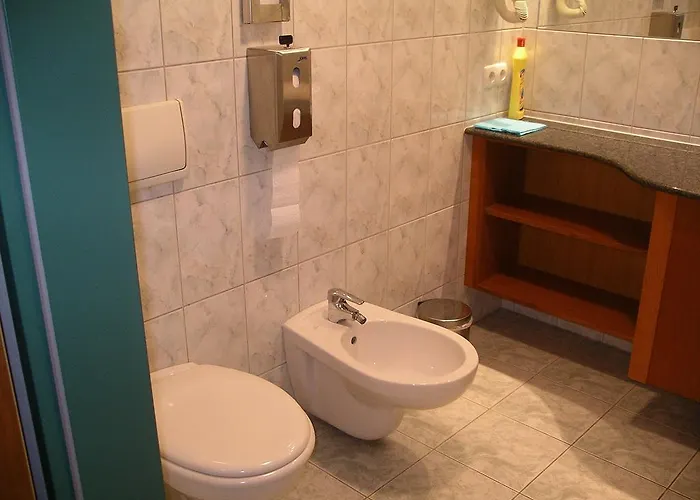 Palast Wellness * Heviz