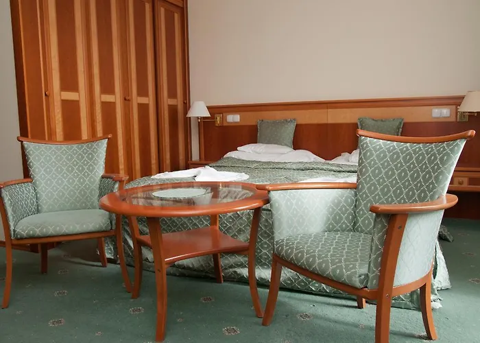 아파트 Palast Wellness *