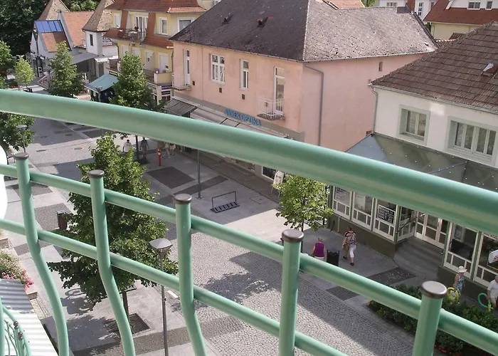 아파트 Palast Wellness *